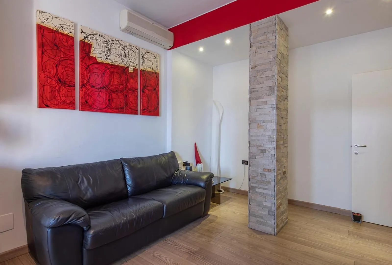 Youhosty- Apartment Citylife & Sempione Milaan Italië