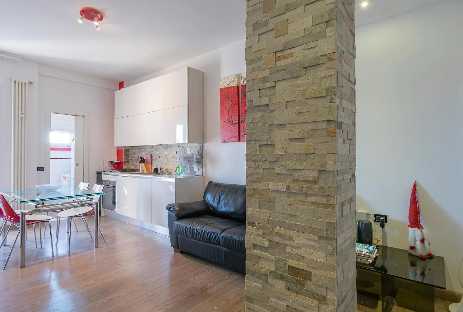 Youhosty- Apartment Citylife & Sempione Milaan